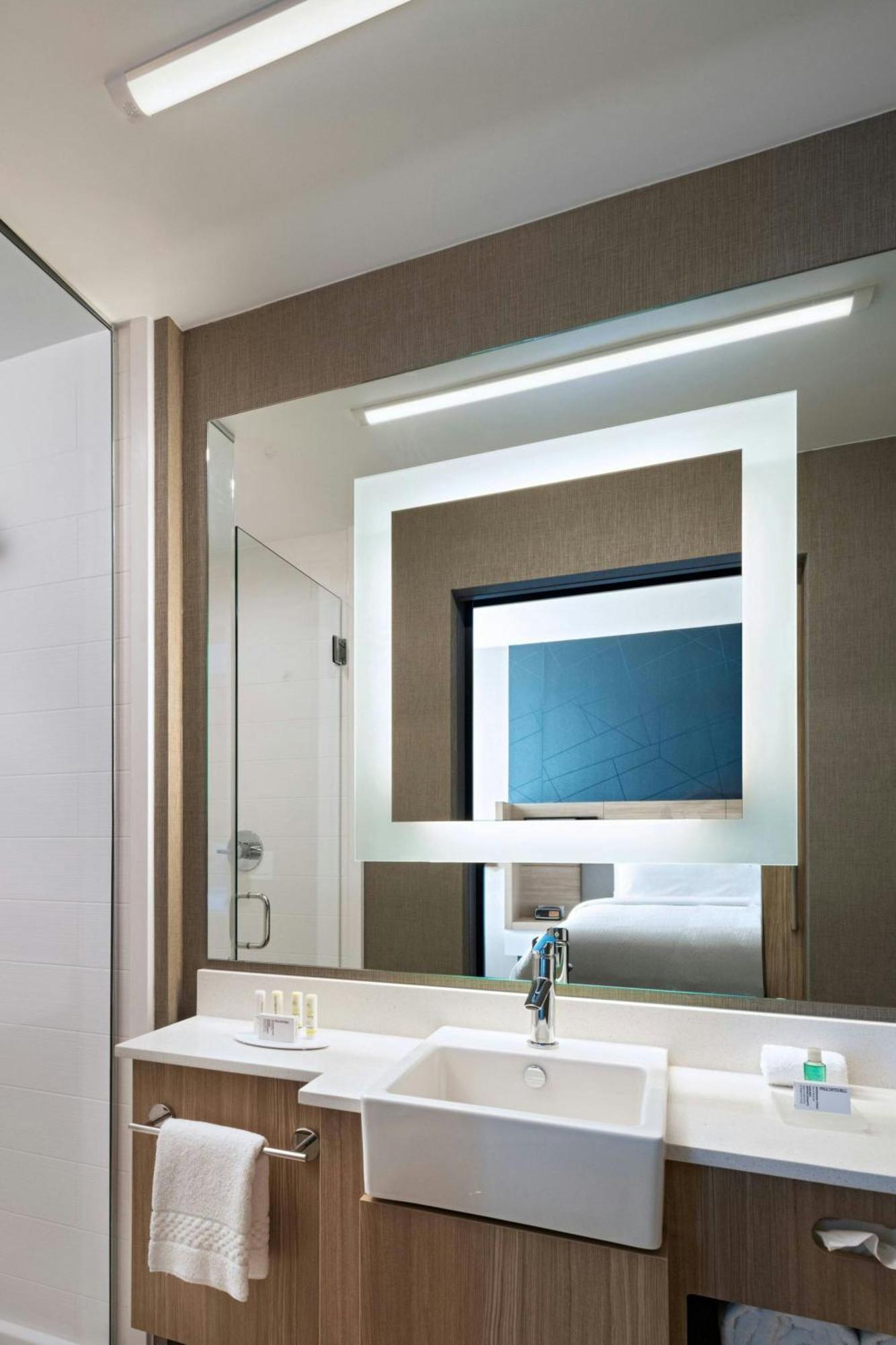 Springhill Suites By Marriott Dallas Richardson/University Area エクステリア 写真